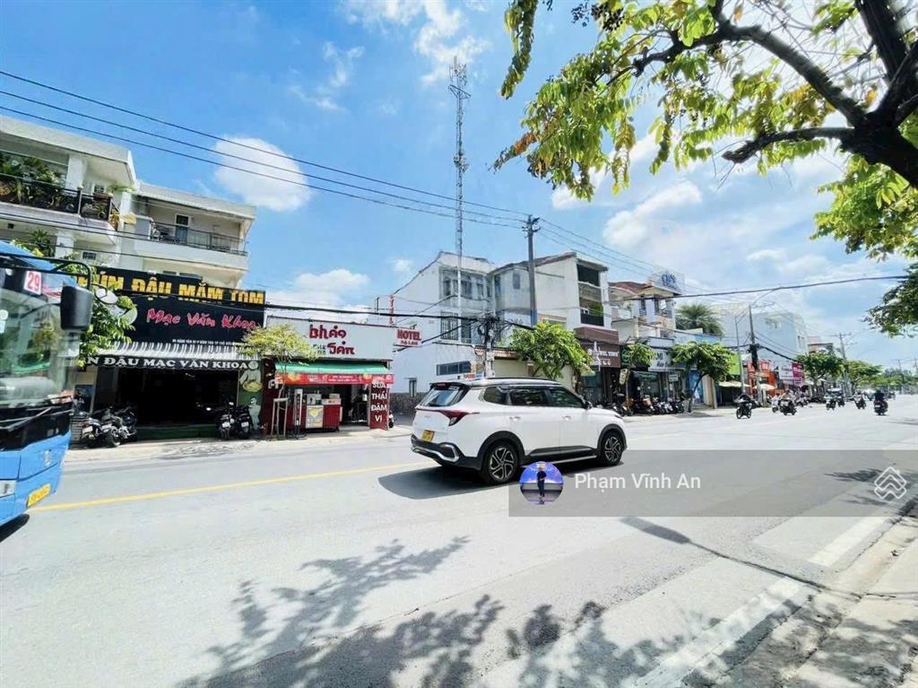 Mặt tiền đặng văn bi ngân hàng định giá 24 tỷ chủ bán 21 tỷ  dt 110m2(5.5x20) xây hầm 7 tầng