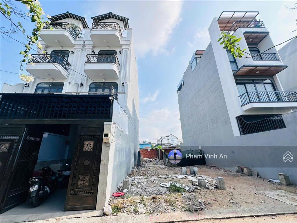 Cắt lỗ 900tr! lô đất khu đồng bộ gần vành đai 2  dt 70m2, xây dựng 5 tầng