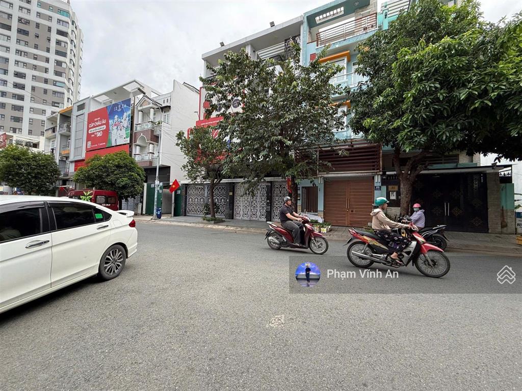 Đất mặt tiền kdc areco ngay đào trinh nhất  111m2 (5x22.5m) xây dựng hầm + 4 tầng