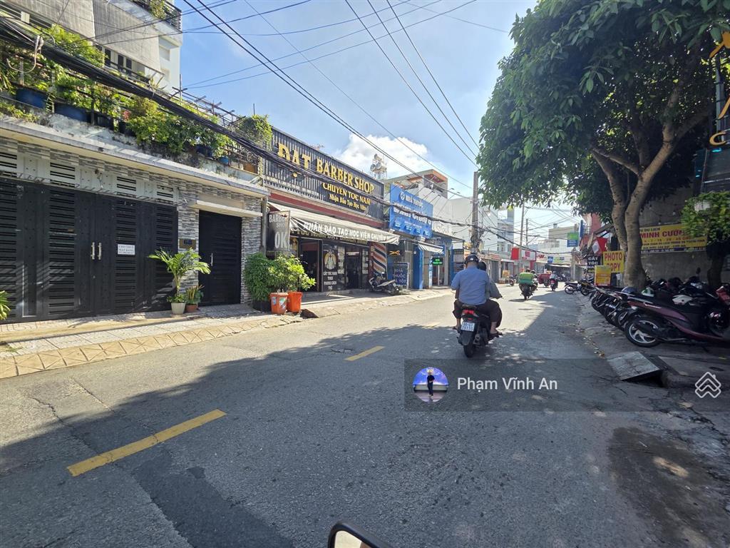 Nhà tâm huyết ngay kha vạn cân. linh tây  70m2(5x14m)  ô tô đậu tận cửa
