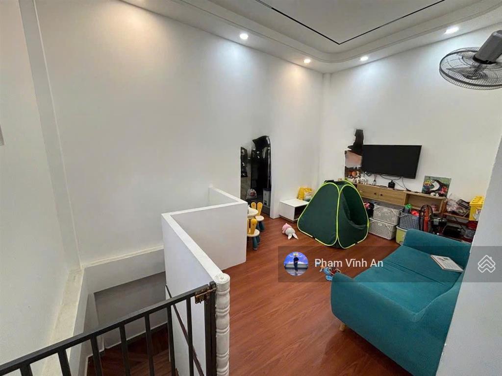 Mặt tiền kinh doanh đường linh trung  184m²(5*36m) sẵn thu nhập 40tr/ tháng. xây dựng hầm 6 tầng