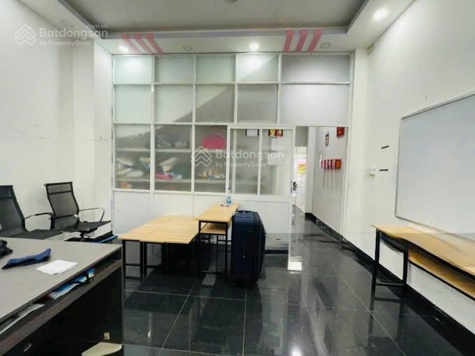 Nhà 4 tầng mặt tiền kinh doanh linh trung  90m2 (5x18m) thu nhập 40 triệu/tháng