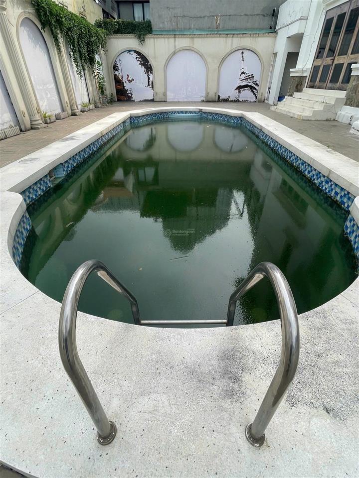 Chỉ 130 tr/th cho thuê biệt thự kinh doanh nhà hàng diện tích lên tới 900m2, quá rẻ tại thảo điền