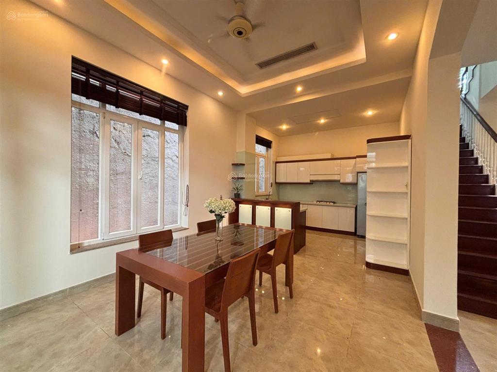 Cho thuê villa giá chỉ 103 triệu/tháng  full nội thất  compound thảo điền siêu hiếm còn sót