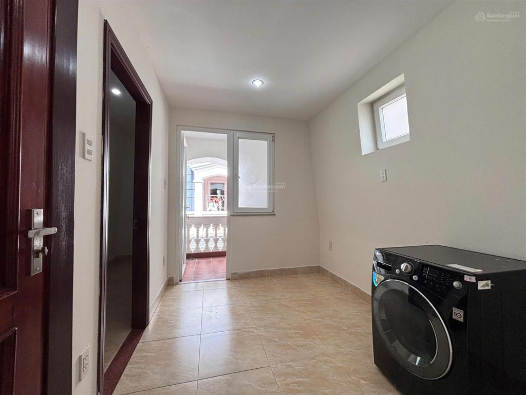 Cho thuê villa giá chỉ 103 triệu/tháng  full nội thất  compound thảo điền siêu hiếm còn sót