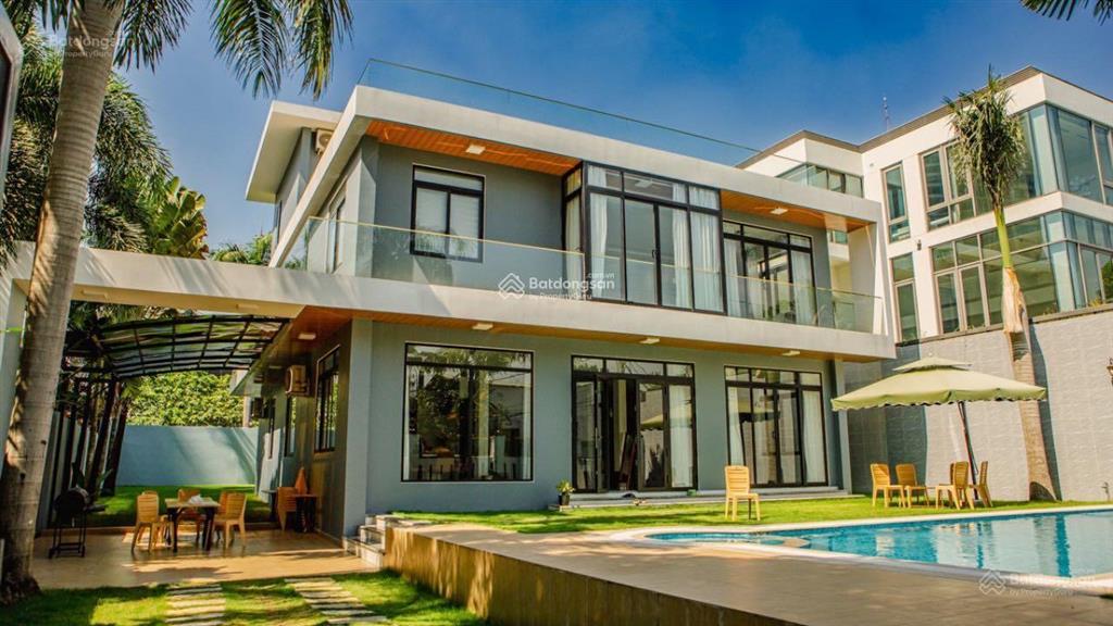 Cần cho thuê biệt thự vip đường nguyễn văn hưởng, quận 2.  0906 845 ***