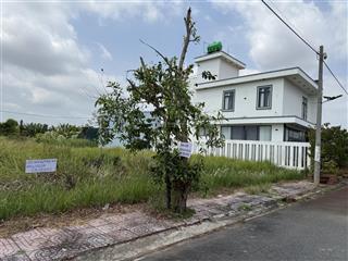 Cần tiền bán đất gấp  giá tốt 850tr  85m2  thổ cư