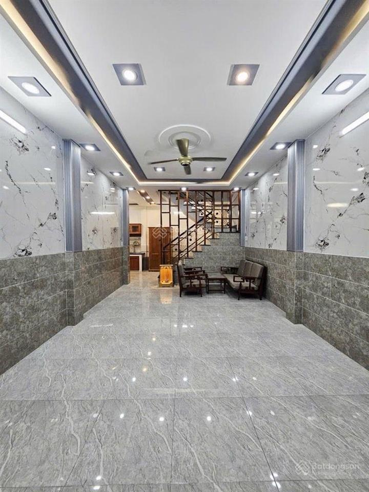 Cực hiếm! nhà 3 tầng hẻm ô tô thông ngang nở hậu 7m ngay hương lộ 2 chỉ nhỉnh 5 tỷ