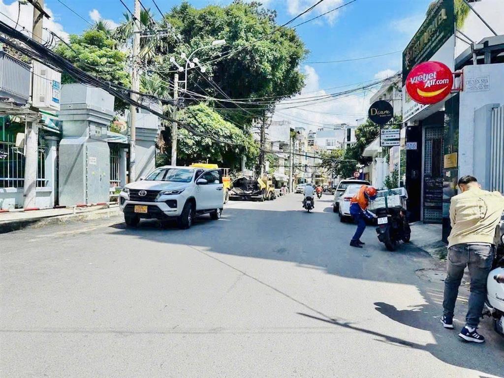 Bán nhà mặt tiền trần kế xương, phú nhuận  4,2 x 25m nở hậu  3 tầng  108m2  22,5 tỷ (tl)