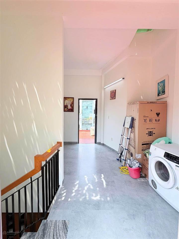 Bán nhà 3 tầng, 60 m2 trưng nữ vương  hải châu