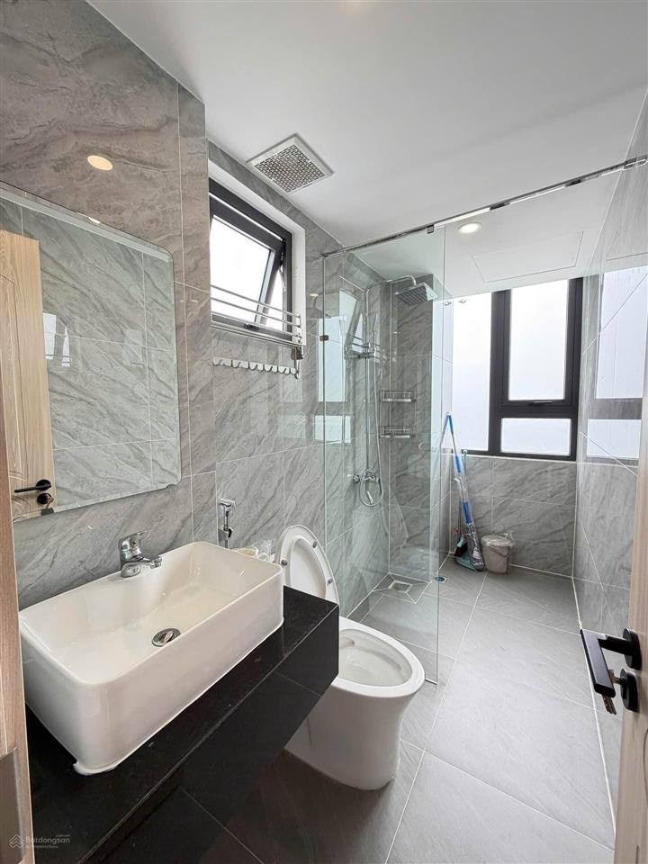 Siêu phẩm 8 tầng  13 phòng + 1 mbkd  phố tây an thượng  thu nhập 2 tỷ/năm  view công viên