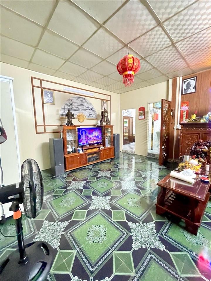 Bán nhà phan châu trinh 92m2  nở hậu