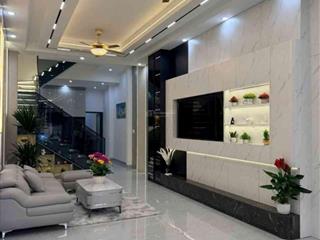 Bán nhà mặt phố lê độ  thanh khê