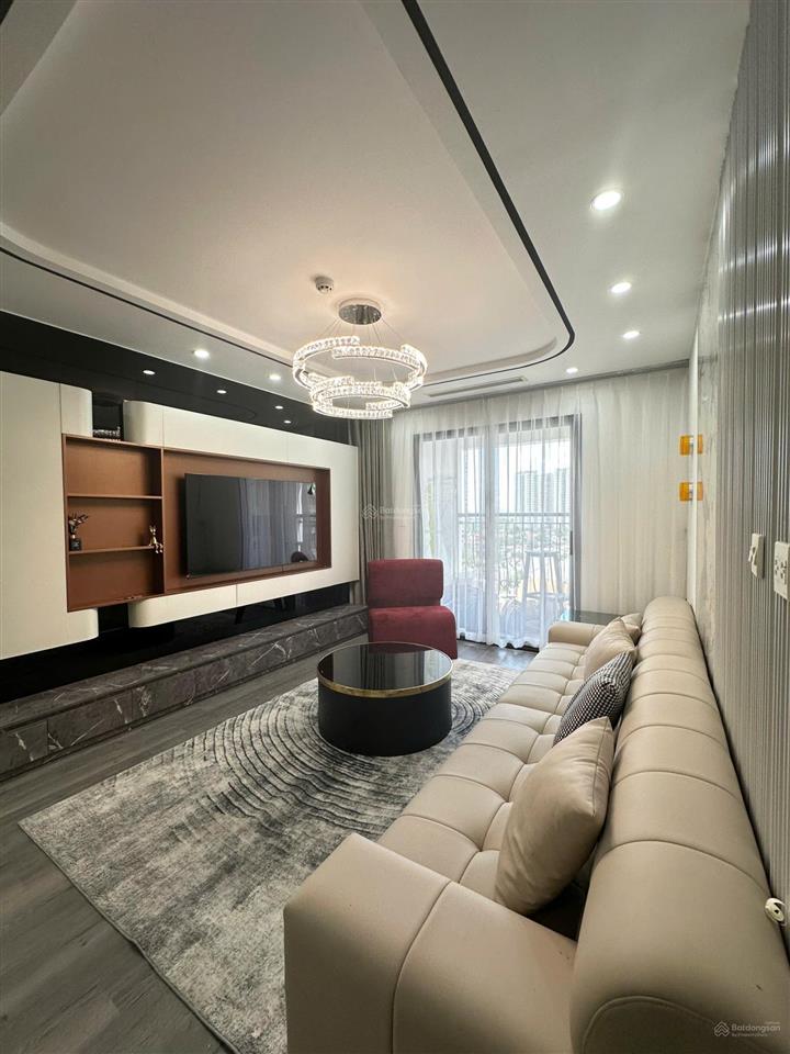 Chính chủ gửi bán ch 101m 3n2wc tại florence, full nt, sẵn sổ, giá nhỉnh 11 tỷ.  0968 748 ***