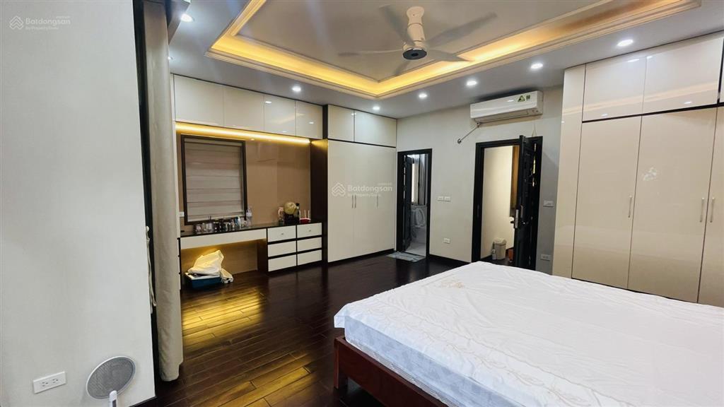 Cho thuê biệt thự song lập vinhomes riverside 180m2, 4pn, 5wc giá chỉ 60tr/tháng
