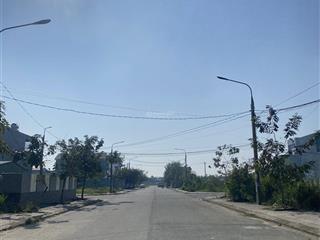 Cần bán đất đường 10.5m trục chính kđt ân phú, dân cư đông đúc. làm việc chính chủ