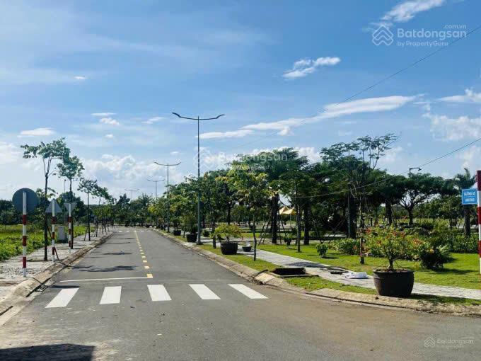 Bán 152,5m2 chỉ 1 tỷ 52 full thổ cư  sổ hồng sẵn  liền kề khu dân cư  khai thác cho thuê ngay
