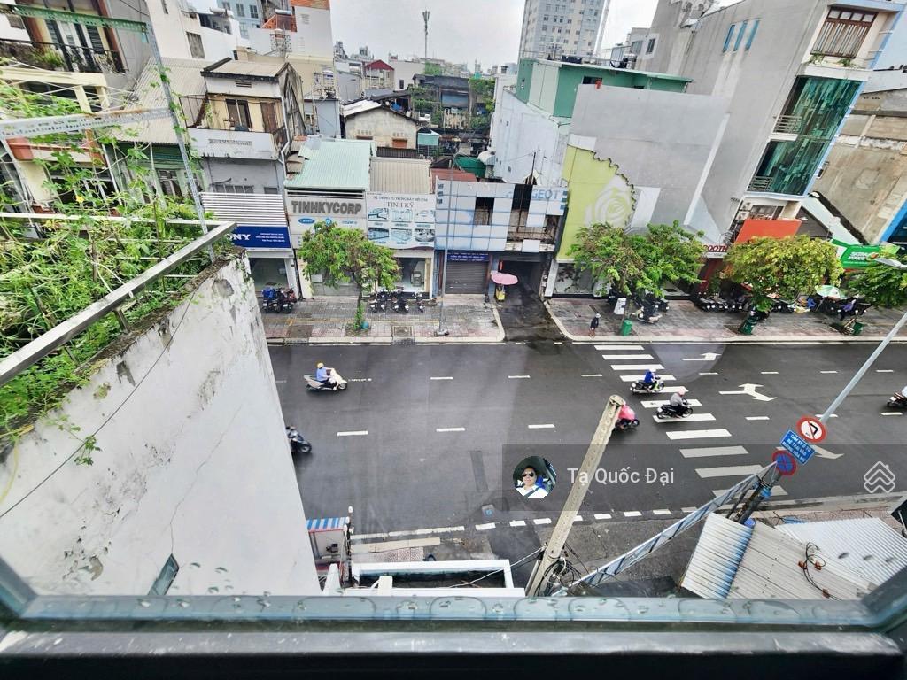 Quận 1  mt đinh tiên hoàng  40.6m²  17.5 tỷ  thang máy  2 mt trước sau  dòng tiền 80tr/tháng