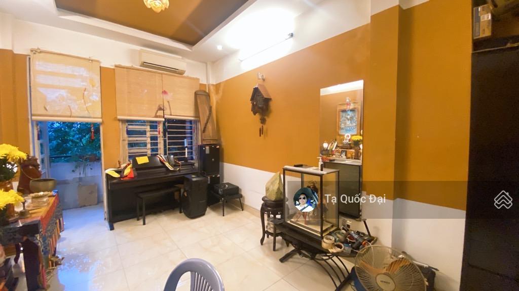 Phú nhuận  mt trường sa  42.7m2  14.8 tỷ  4 tầng  vỉa hè 4m  kinh doanh đỉnh