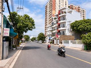 Bán gấp  quận 8  mt trương đình hội  298m2  30 tỷ  gần trường nguyễn công trứ