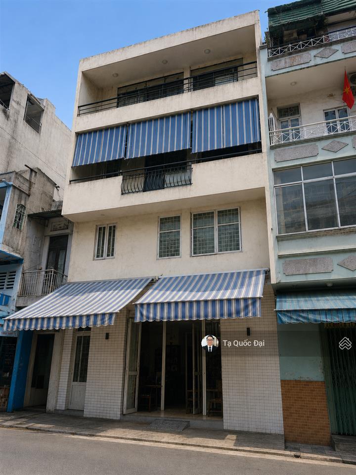 Quận 10  mt nguyễn ngọc lộc  35.6m²  8 tỷ  4 tầng  ngang 9m  kinh doanh đỉnh