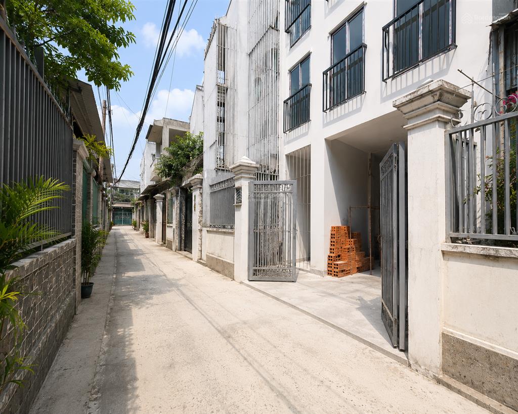 Bán gấp  bình thạnh  phan chu trinh  144.7m2  23 tỷ  dãy chdv