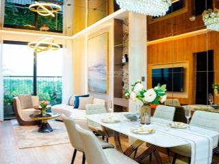 Căn ngoại giao siêu hot 3pn  82 m2 chỉ nhỉnh 5.3 tỷ sắp bàn giao, nhận nhà ngay, nt nhập khẩu