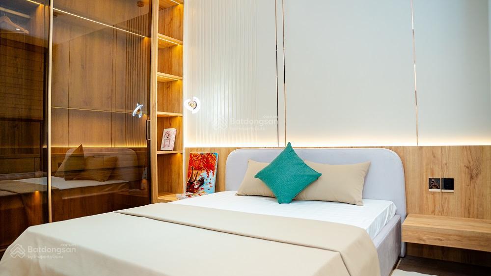 Căn ngoại giao siêu hot 3pn  82 m2 chỉ nhỉnh 5.3 tỷ sắp bàn giao, nhận nhà ngay, nt nhập khẩu
