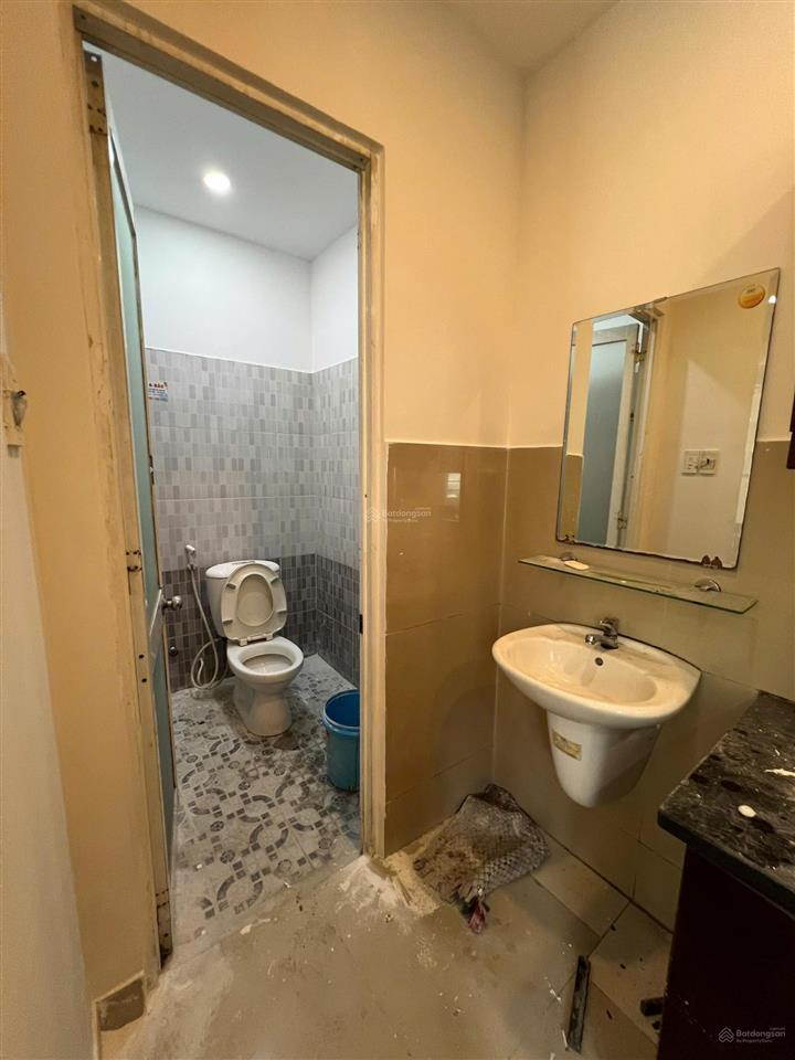 Cho thuê nhà cấp 4 mtkd đường số 7 tên lửa