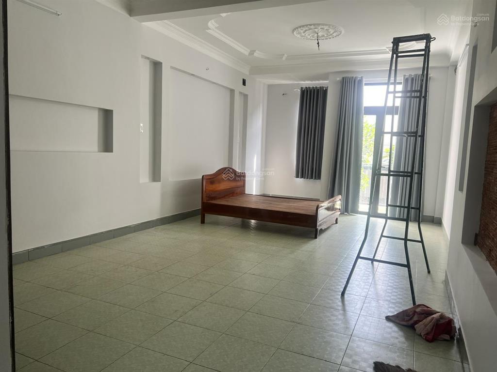 Cho thuê nhà đường 30  khu tên lửa