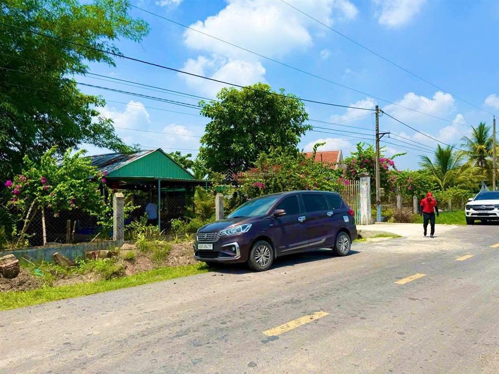 Chỉ 545 triệu đất sổ riêng trục đt749a, minh thạnh