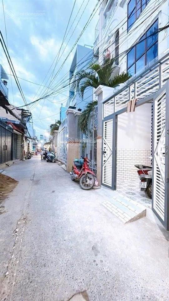 Siêu phẩm góc 2 mặt tiền  khu ẩm thực chợ 200  quận 4