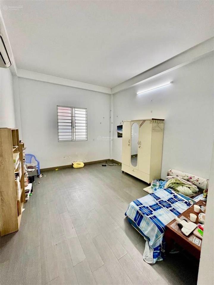 Đoàn văn bơ q4  hẻm 4m xe hơi  hiếm có dt 84.2m2  ngang 5.5mx17m  2 tầng  giá chỉ 7.6 tỷ