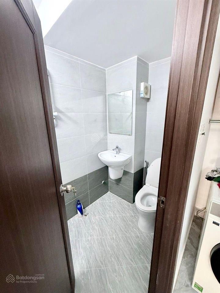 5,6 tỷ  dt 57,3m2 hiếm  hẻm 3m tôn đản  nhà mới ở ngay