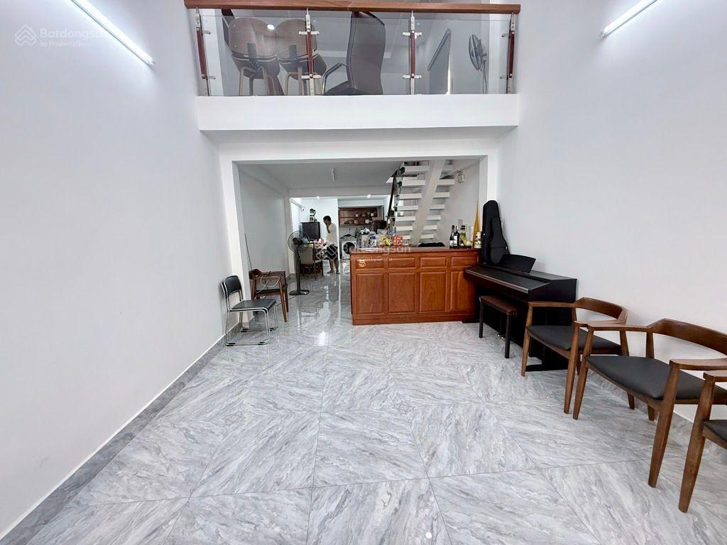 5,6 tỷ  dt 57,3m2 hiếm  hẻm 3m tôn đản  nhà mới ở ngay