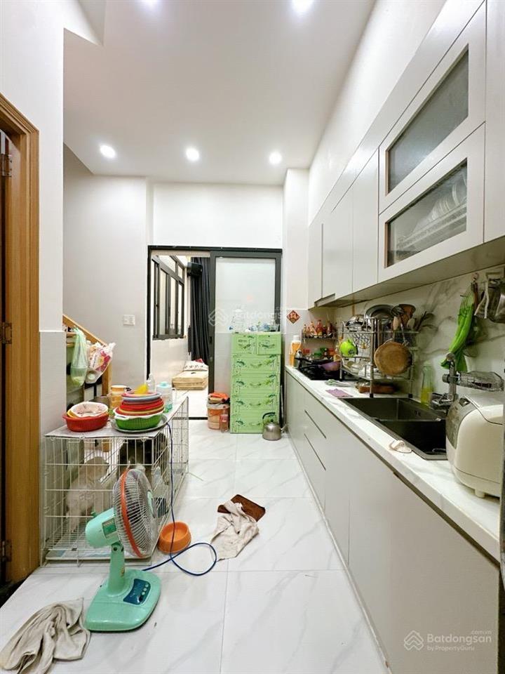 7.9 tỷ  nhà mới 4 tầng  4pn 5wc  hẻm đoàn văn bơ q4  phù hợp gia đình