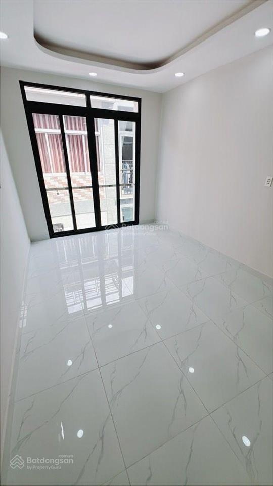 5.5 tỷ  nhà mới 4 tầng  hẻm 4m  khánh hội quận 4  giá dễ tiếp cận