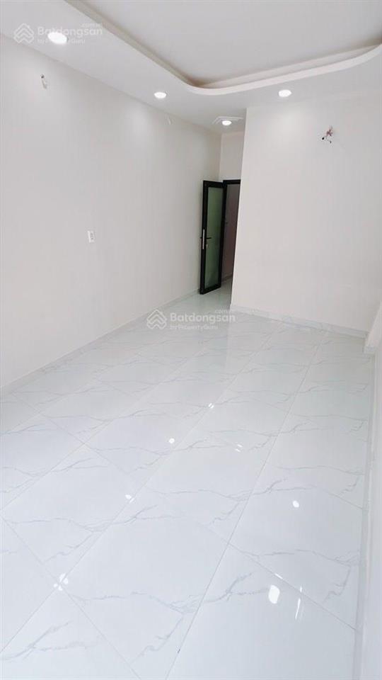 5.5 tỷ  nhà mới 4 tầng  hẻm 4m  khánh hội quận 4  giá dễ tiếp cận