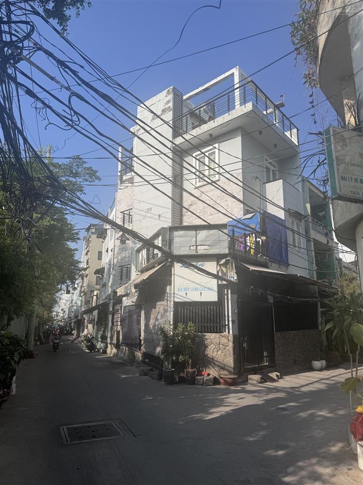 10 tỷ  ngang 7m hiếm  tôn thất thuyết q4  giá đang mềm