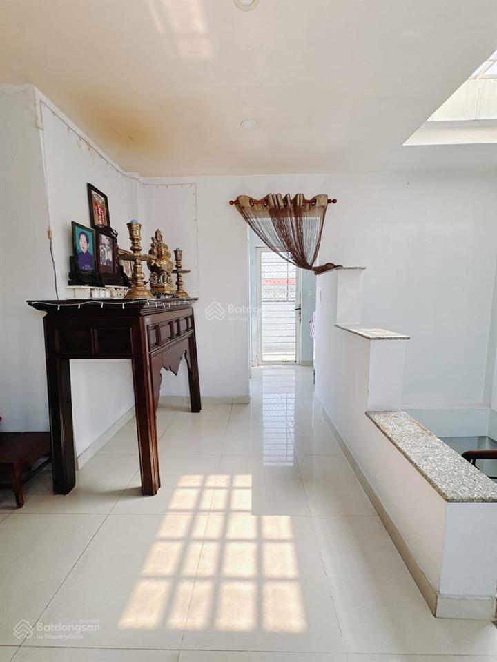 10 tỷ  ngang 7m hiếm  tôn thất thuyết q4  giá đang mềm