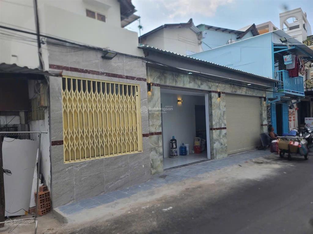 6.5 tỷ  ngang 10m  hẻm xe hơi 6m  bến vân đồn q4  nhà mới dễ cho thuê