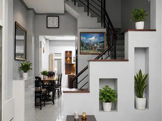 Hiếm có  đoàn văn bơ, q4  72m2  nhà 4 tầng gần khu ẩm thực chợ 200
