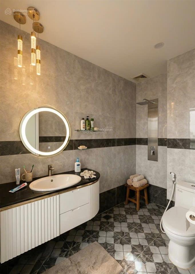 Khánh hội, quận 4 | 65m2 (3.9mx17m) | trệt + 2 lầu, 4pn  4wc | sổ hồng riêng, hoàn công đầy đủ