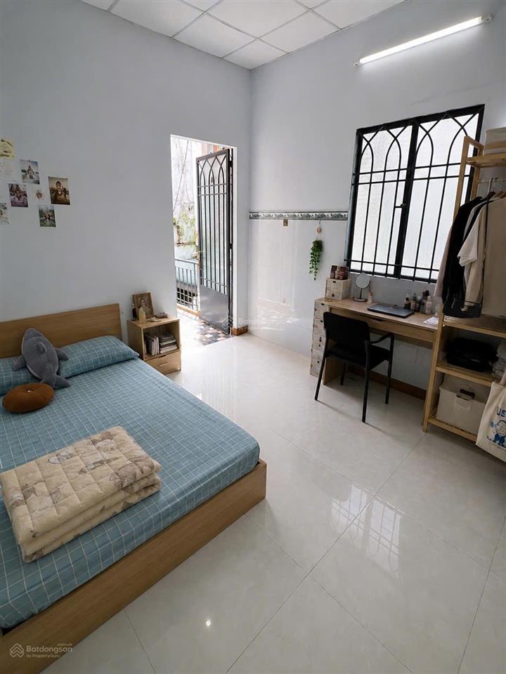 6,7 tỷ, khánh hội, quận 4, 3 tầng, 50m (3,8x12m) nở hậu 5m, cách mặt tiền 30m
