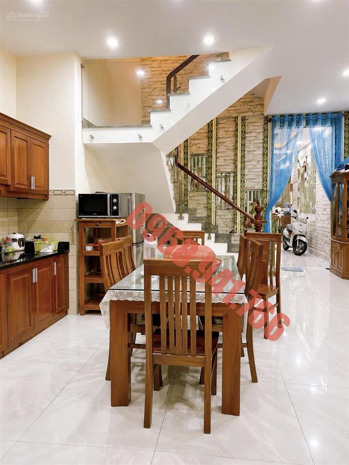 13,8 tỷ, khánh hội, quận 4, nhà 5 tầng btct, diện tích 98m2 (5 x 20m), đường xe hơi tận nhà.