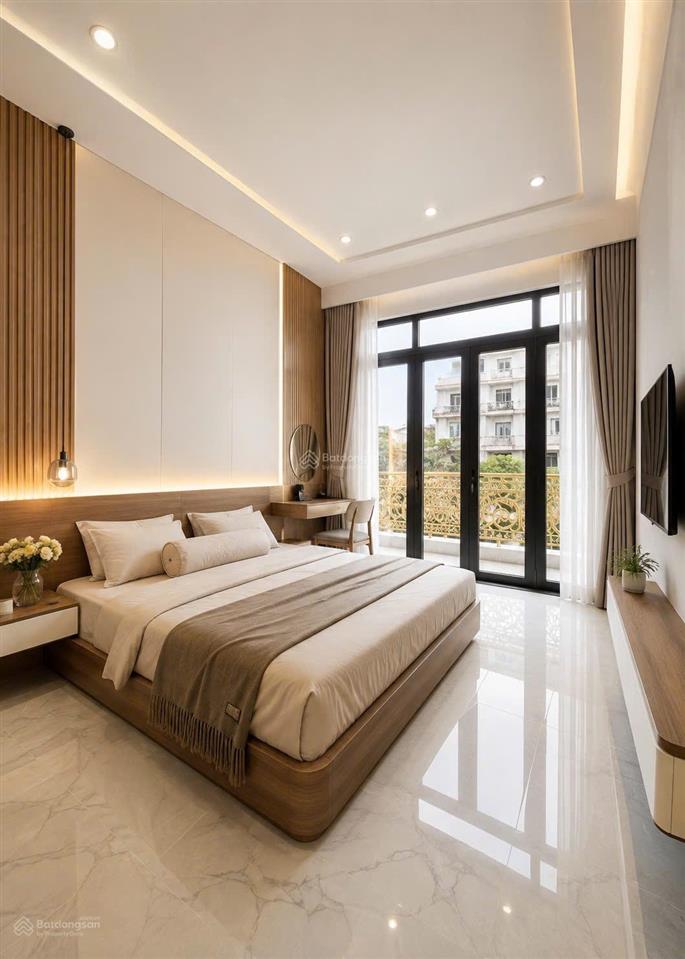 Giá 9,5 tỷ, đường số khánh hội, quận 4, nhà 4 tầng, 65m2 (4x16m), xe hơi tới nhà
