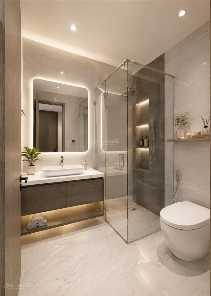 Giá 9,5 tỷ, đường số khánh hội, quận 4, nhà 4 tầng, 65m2 (4x16m), xe hơi tới nhà
