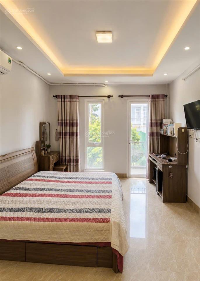 Chỉ 6,2 tỷ, bến vân đồn, quận 4, 3 tầng, 45m (4x12m), đường 3m cách mặt tiền 30m