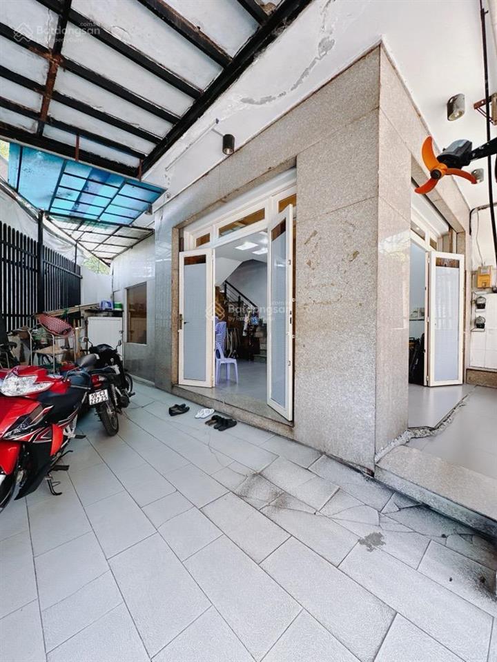 10 tỷ  ngang 7m hiếm  tôn thất thuyết q4  giá đang mềm