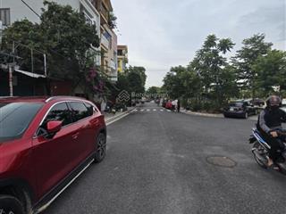 Bán đất tư đình  phân lô  ô tô tránh  vỉa hè  gần hồ  giá đầu tư  93m mt 9m  hơn 20 tỷ